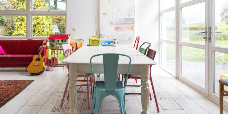 Dining set with different color chairs 2025